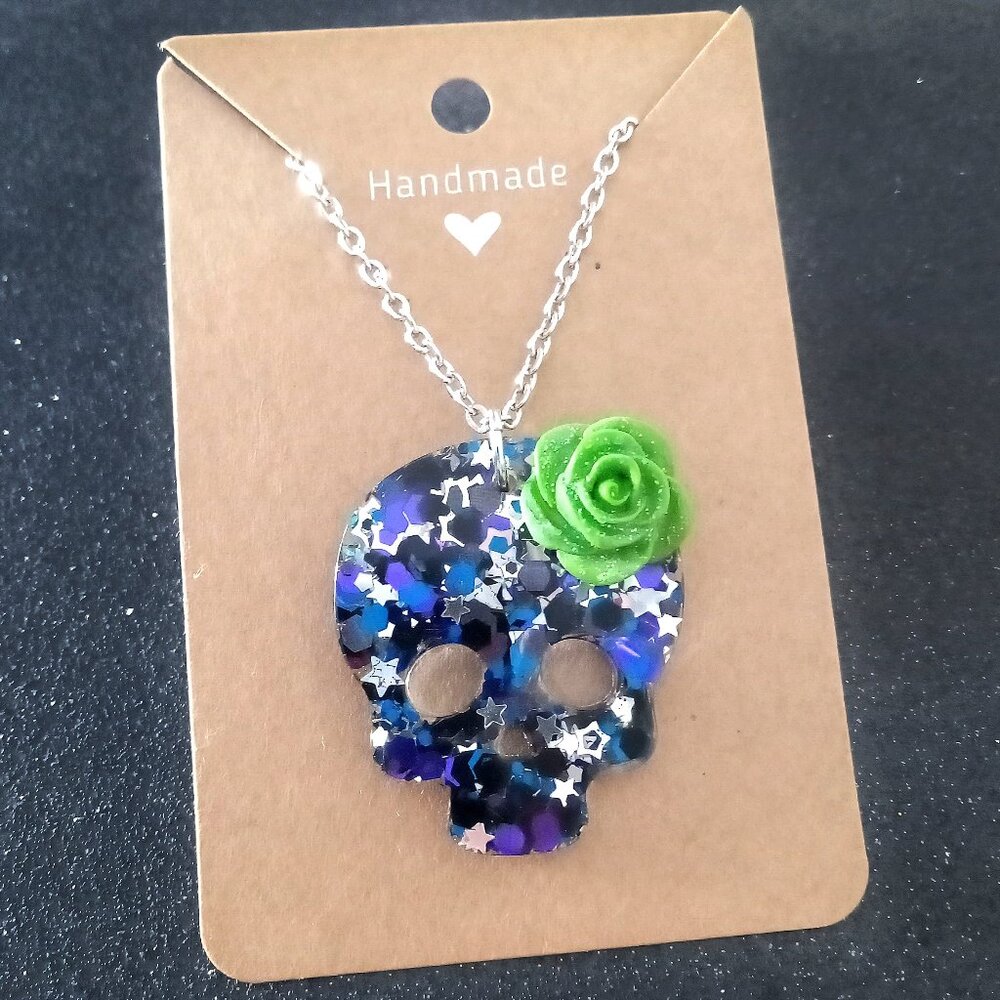 Skull multicolor glitter necklace with green flower new purple blue black silver